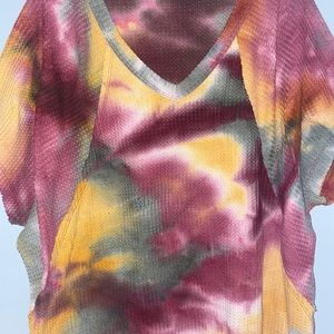 Tie dye v-back boutique top